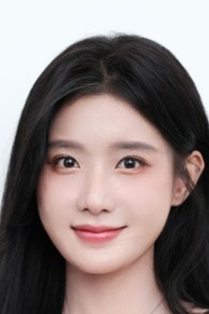 بازیگر Estelle Chen  