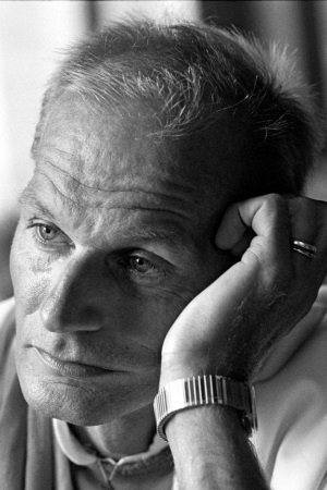 بازیگر George Groot  