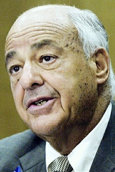 بازیگر Cyril H. Wecht  