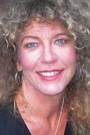 بازیگر Debi Sundahl  