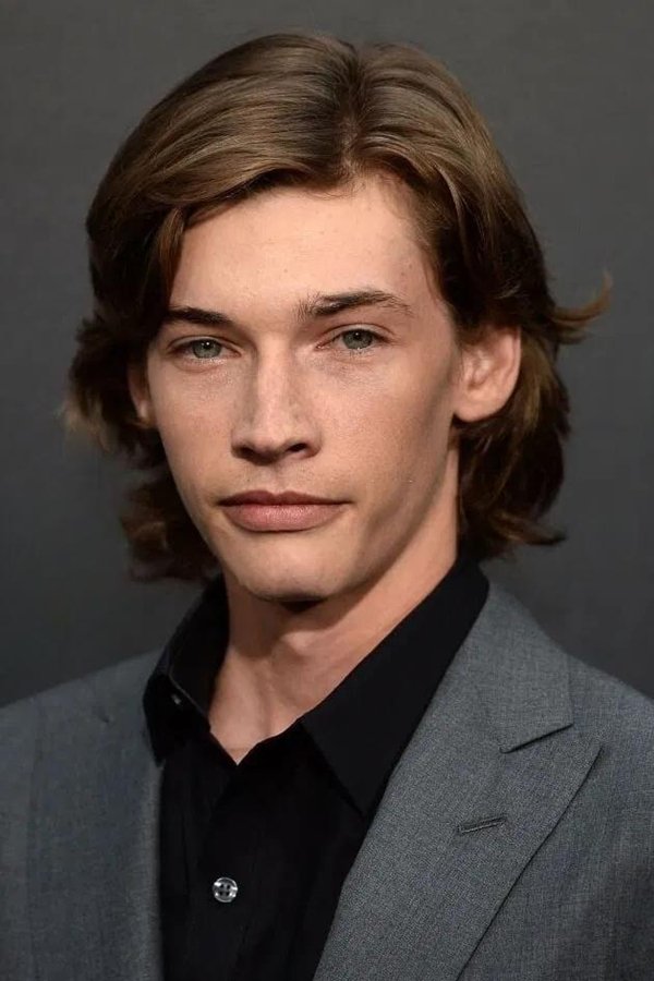 بازیگر Jacob Lofland  
