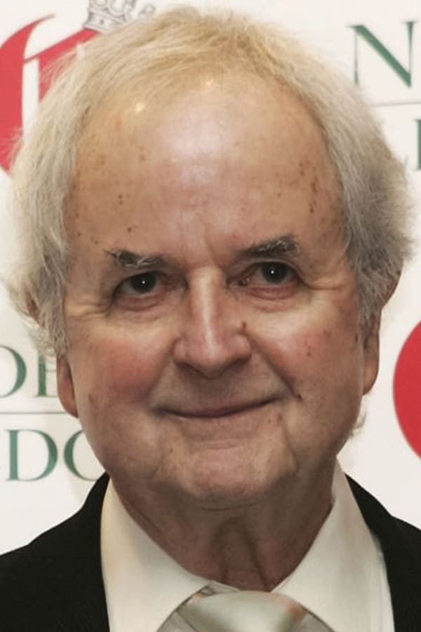 بازیگر Rodney Bewes  