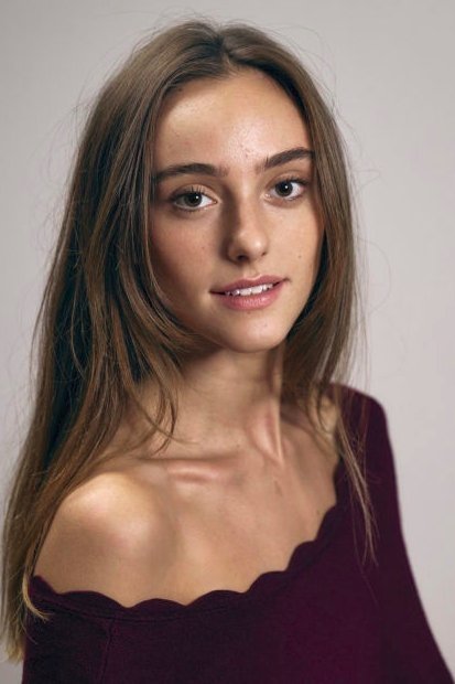 بازیگر Julie Hadida  