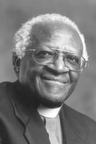 بازیگر Desmond Tutu  