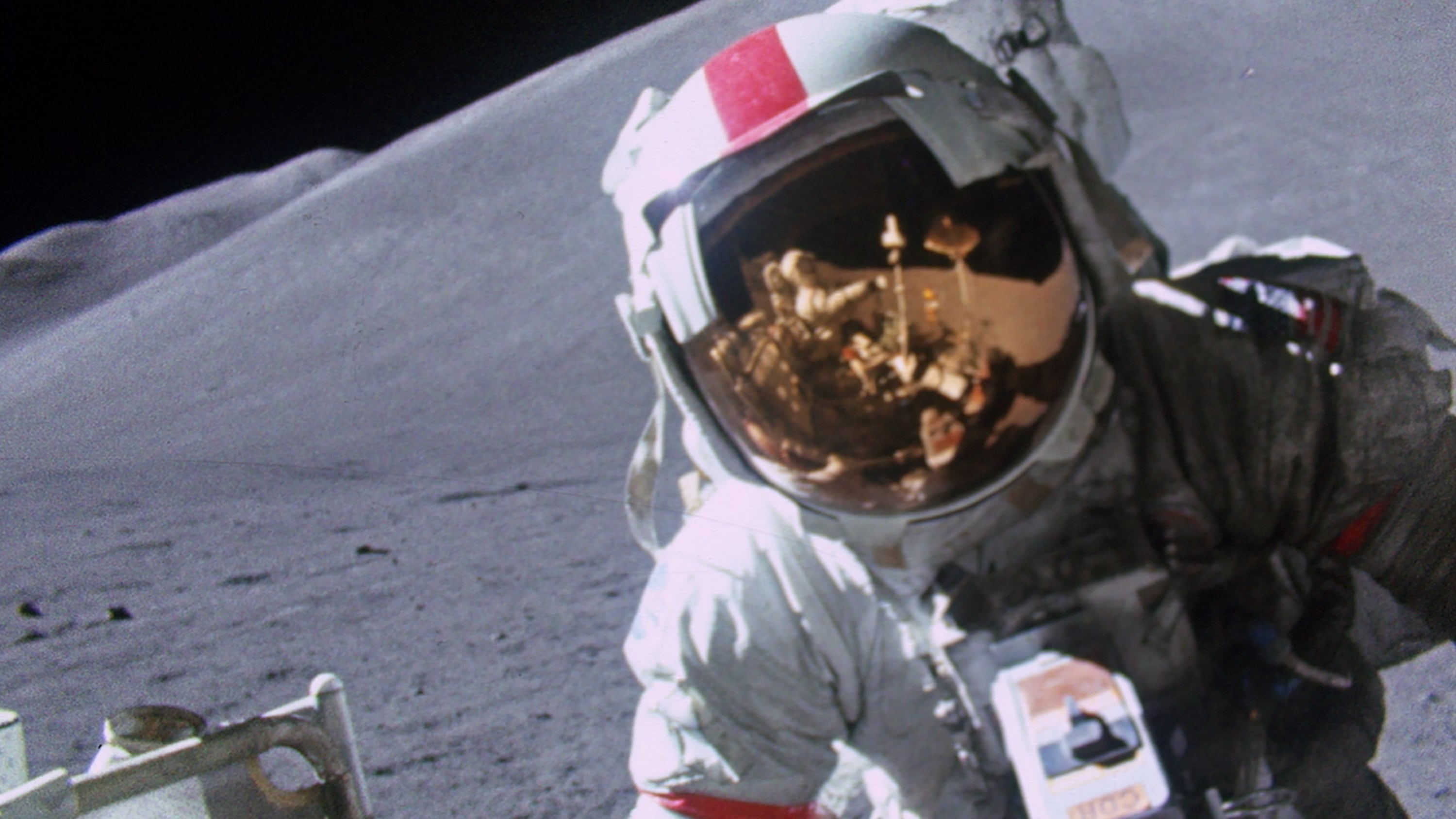 Apollo: Missions to the Moon|Apollo: Missions to the Moon