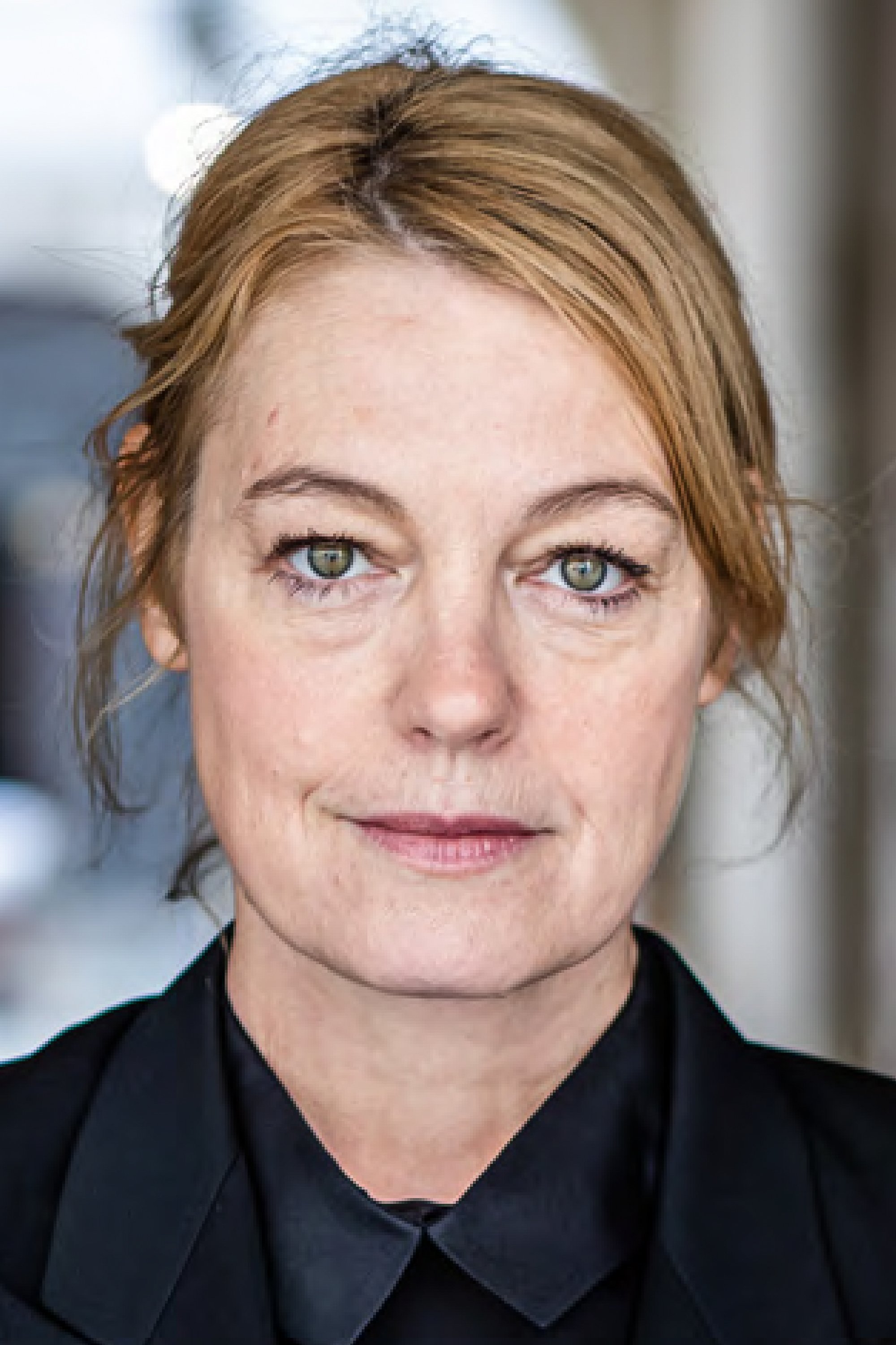 بازیگر Elke Winkens  