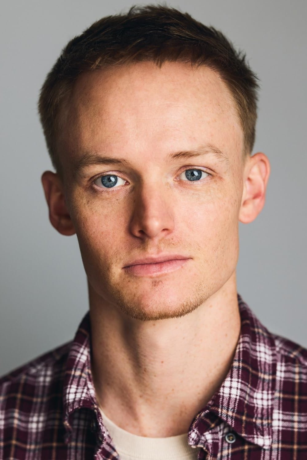 بازیگر Alex Campbell  