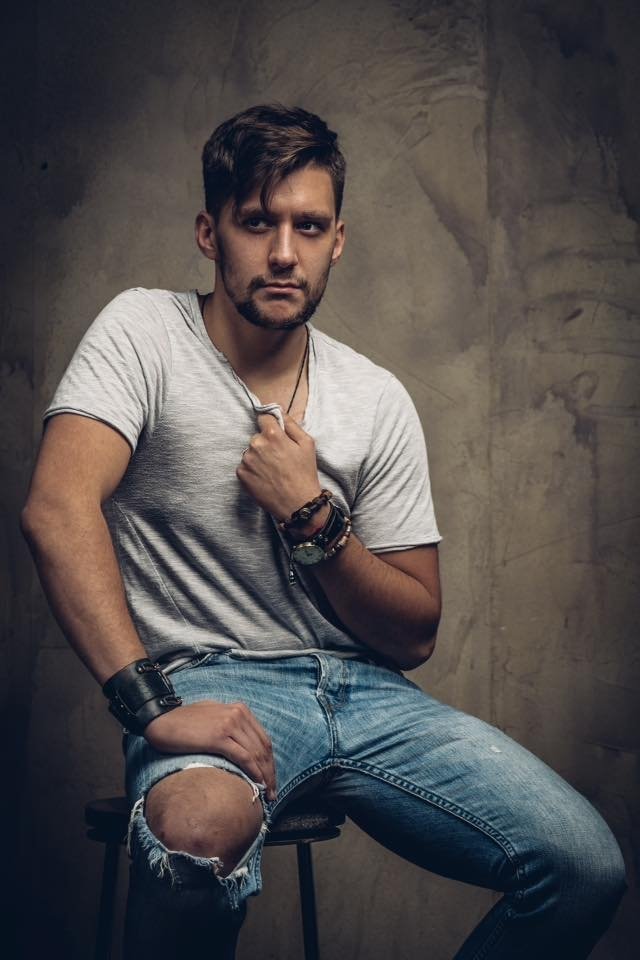 بازیگر Nikita Voronin  