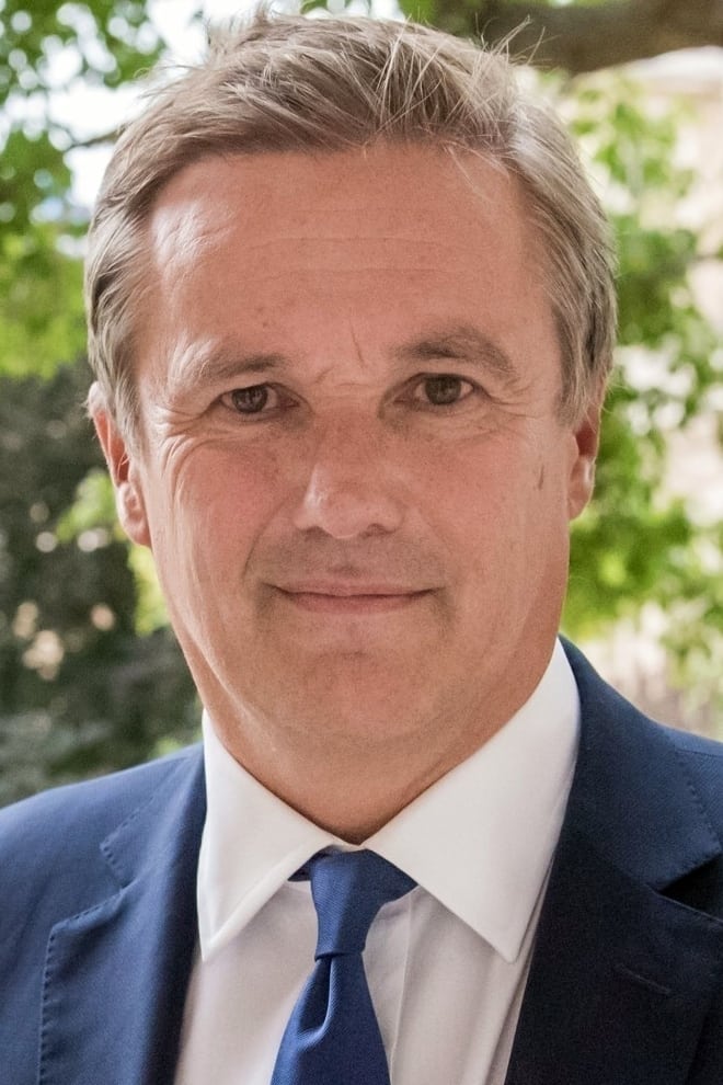 بازیگر Nicolas Dupont-Aignan  