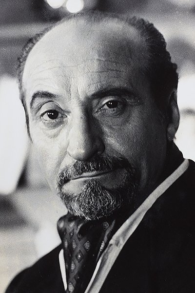 بازیگر Luciano Gregory  