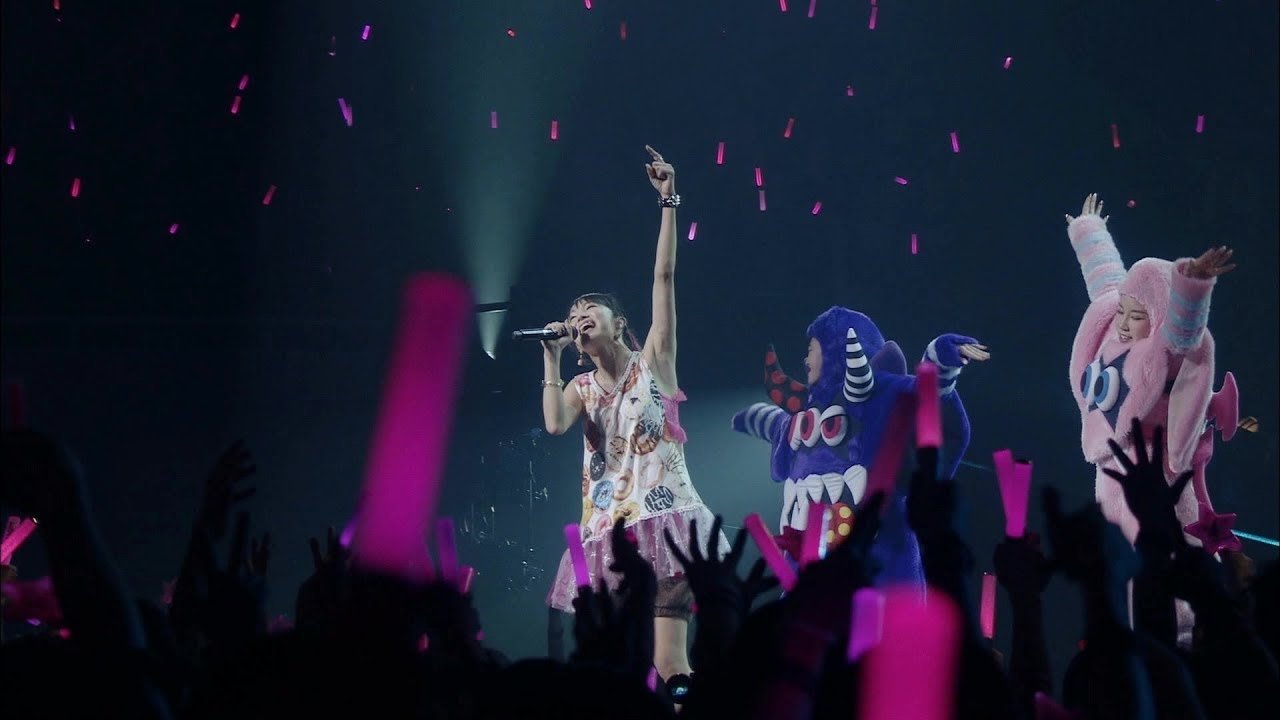LiVE is Smile Always ～PiNK&BLACK～ in 日本武道館「いちごドーナツ」|LiVE is Smile Always ～PiNK&BLACK～ in 日本武道館「いちごドーナツ」