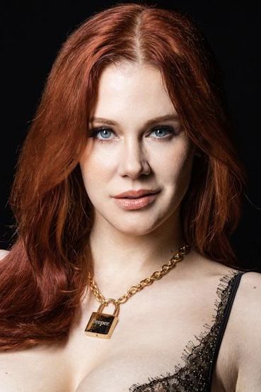 بازیگر Maitland Ward  