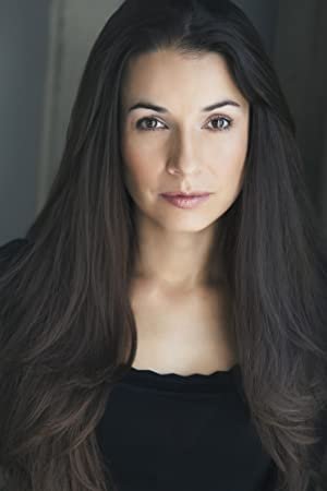 بازیگر Valeria Zunzun  