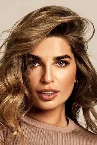 بازیگر Estefania Bernal  
