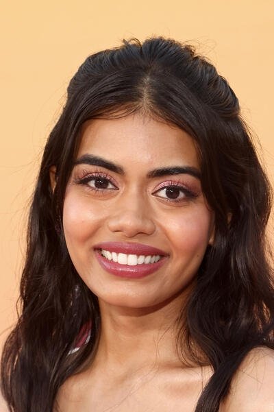بازیگر Megan Suri  