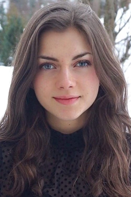 بازیگر Rebekka Kjølle  