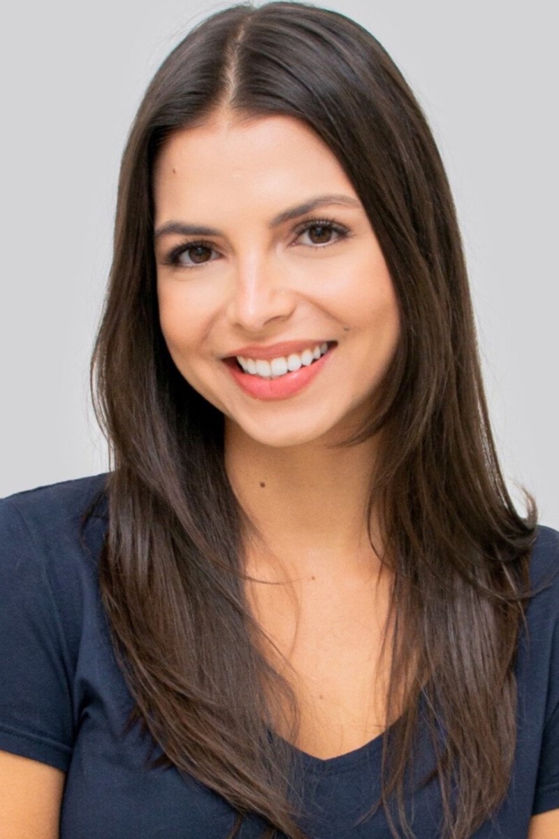 بازیگر Monique Hortolani  