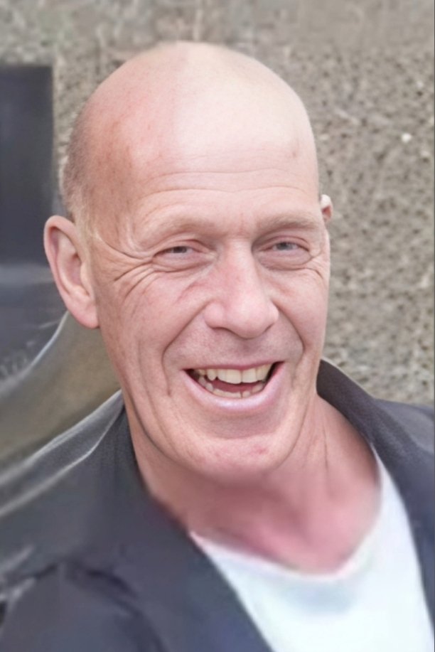 بازیگر Peter Colvey  