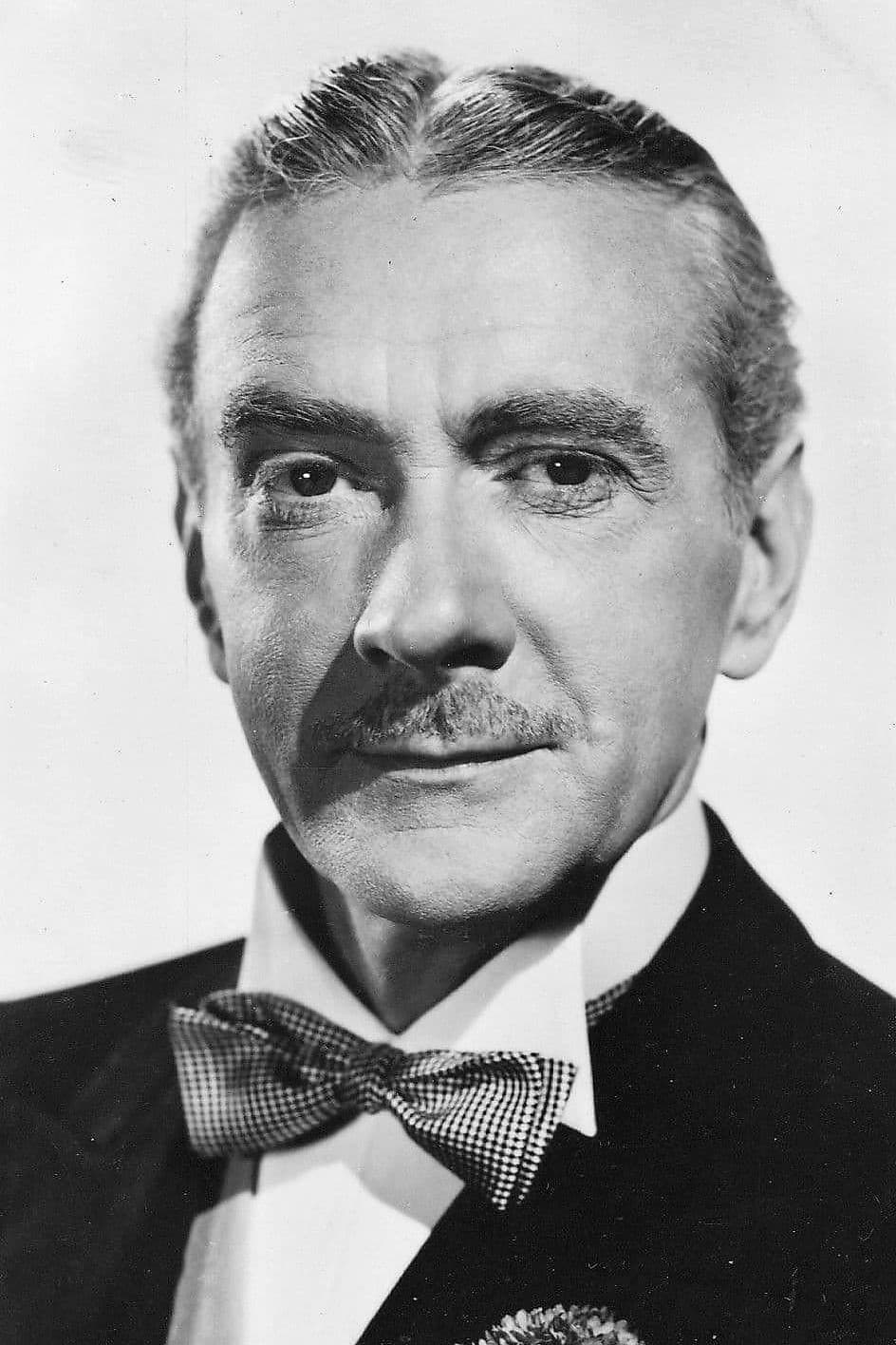 بازیگر Clifton Webb  