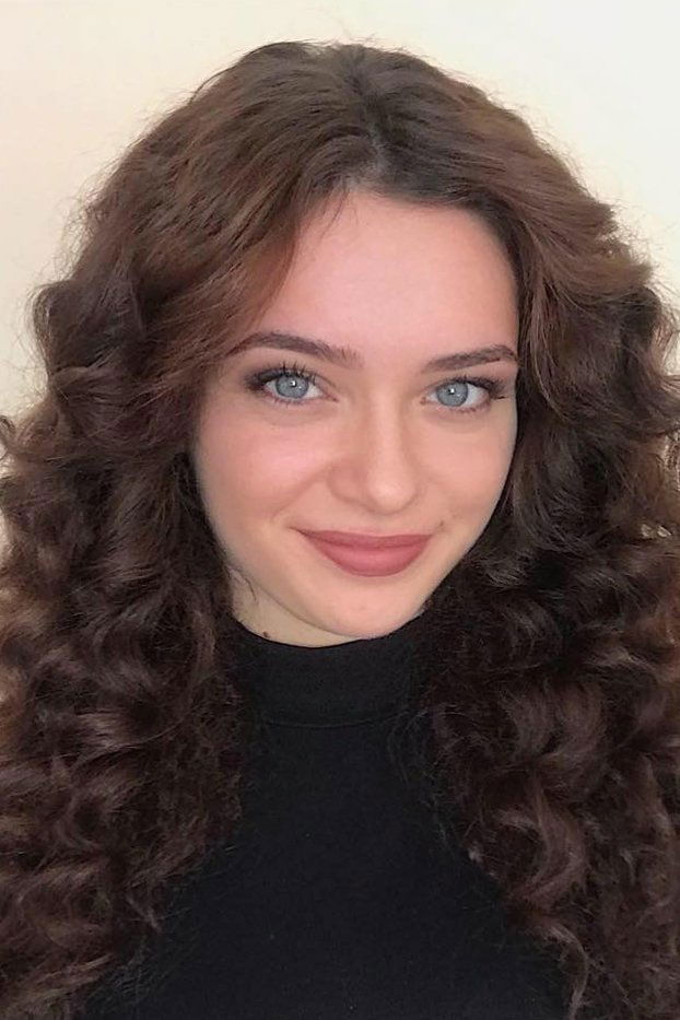 بازیگر Katka Krajčovičová  