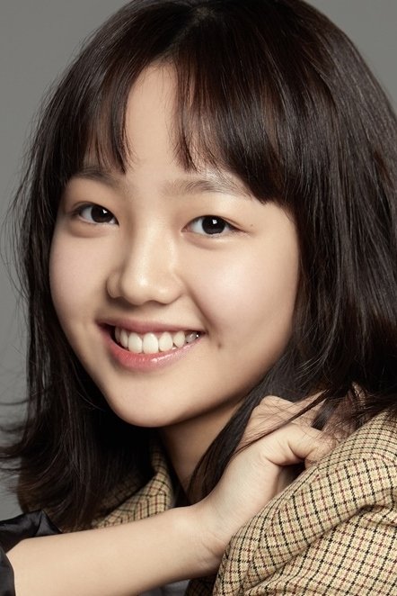 بازیگر Lee Chae-Yun  