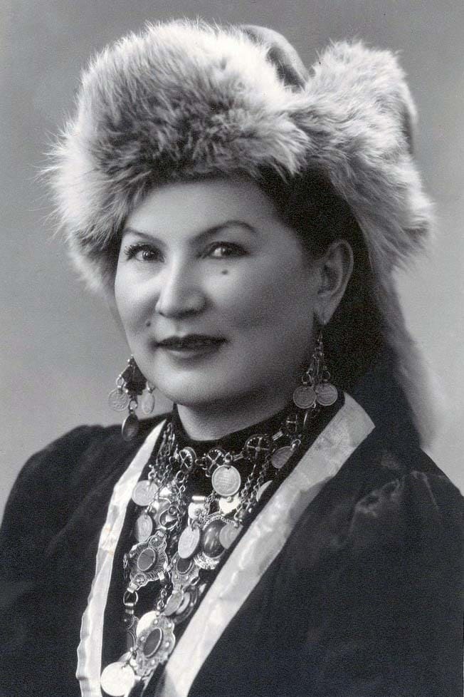 بازیگر Shara Zhiyenkulova  