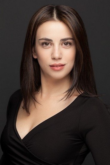 بازیگر Selin Köseoğlu  