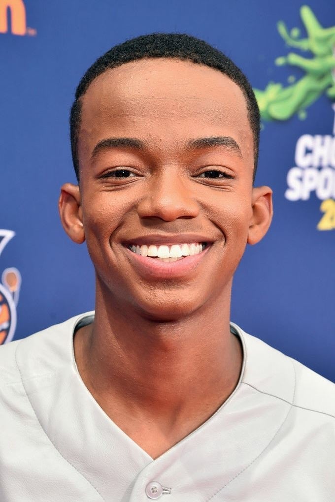 بازیگر Coy Stewart  