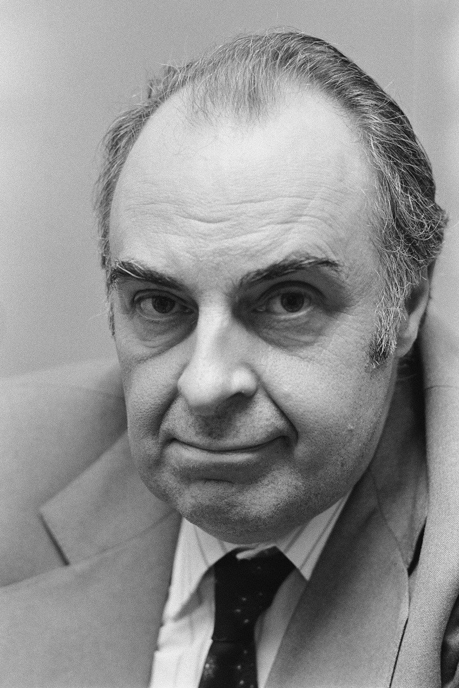 بازیگر Nigel Kneale  