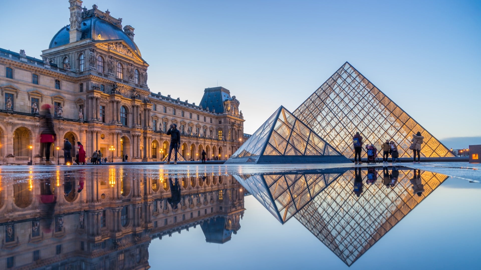 Le Louvre, un musée pharaonique|Le Louvre, un musée pharaonique