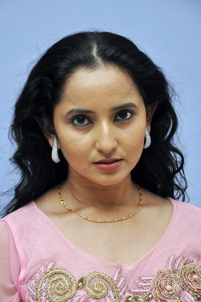 بازیگر Ishika Singh  