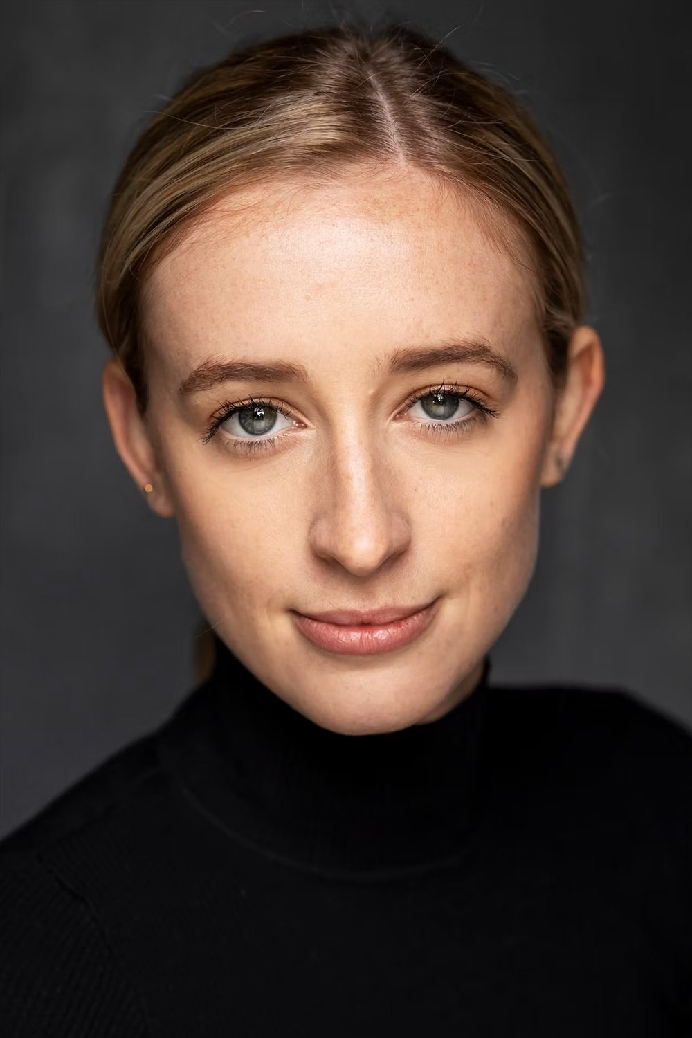 بازیگر Millie Van Kol  