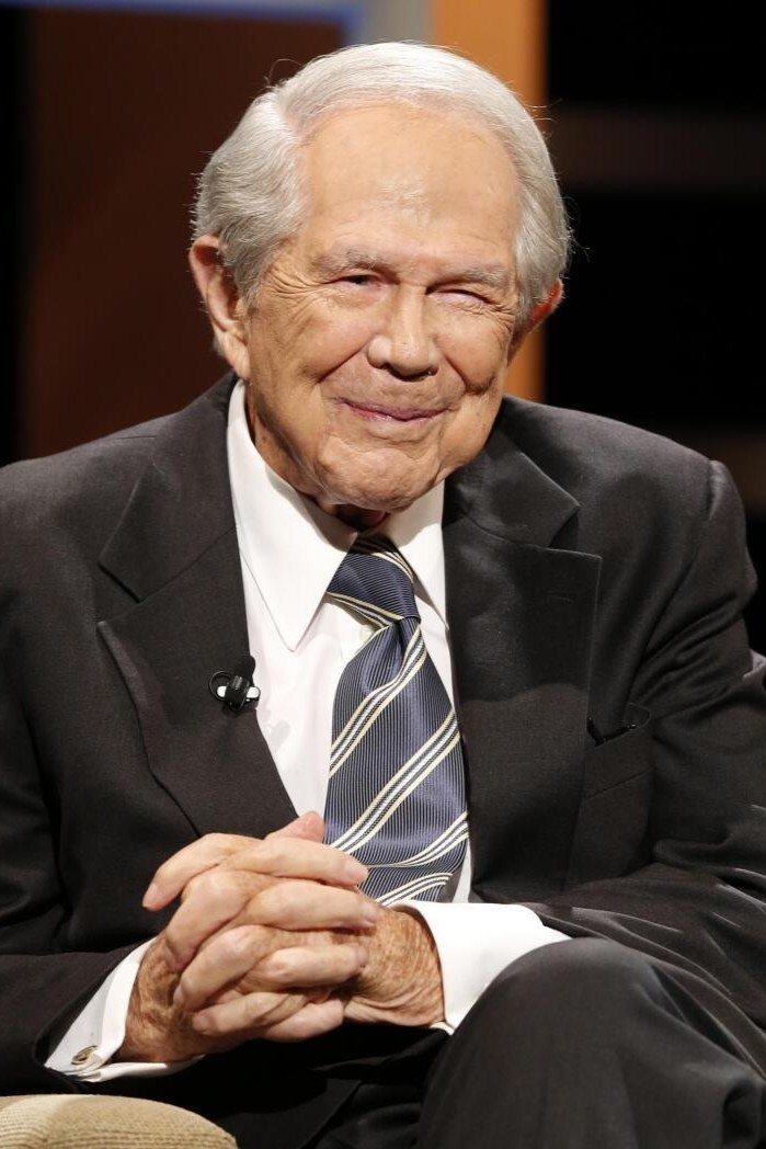 بازیگر Pat Robertson  
