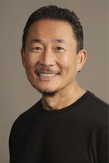 بازیگر Doug Chiang  