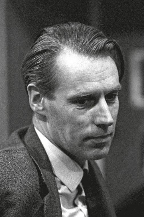 بازیگر George Martin  