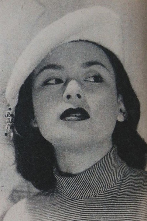بازیگر 藤田泰子  