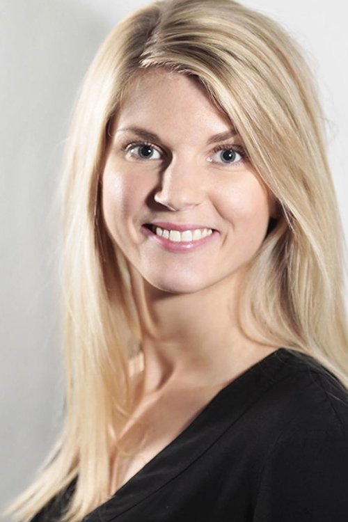 بازیگر Hanna Alsterlund  