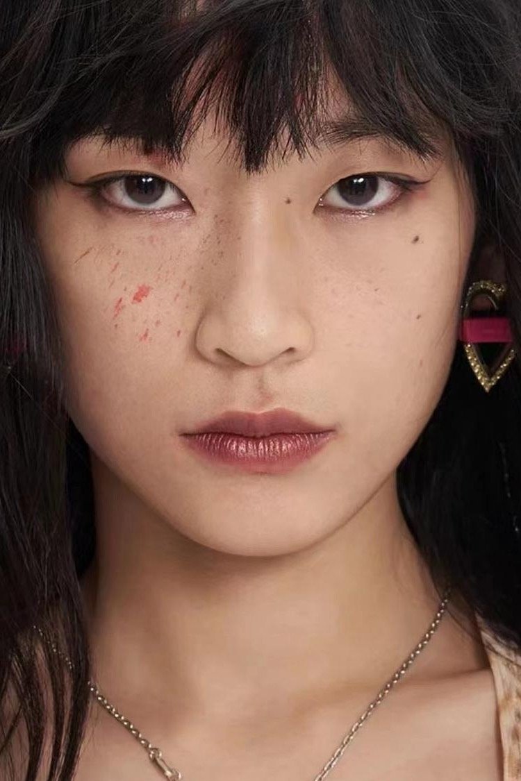 بازیگر Yoko Lee  