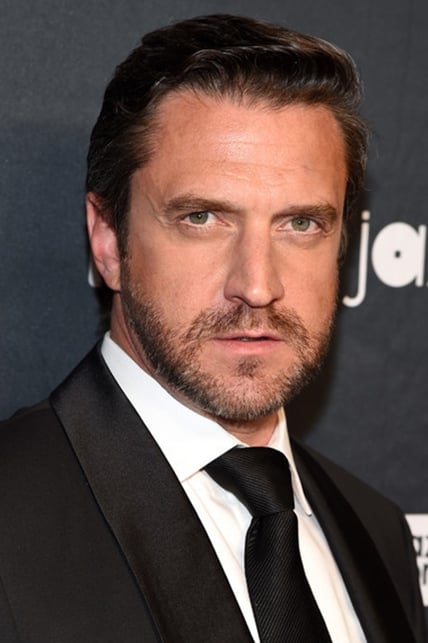 بازیگر Raúl Esparza  