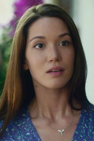 بازیگر Melis Gülayşe Koçar  