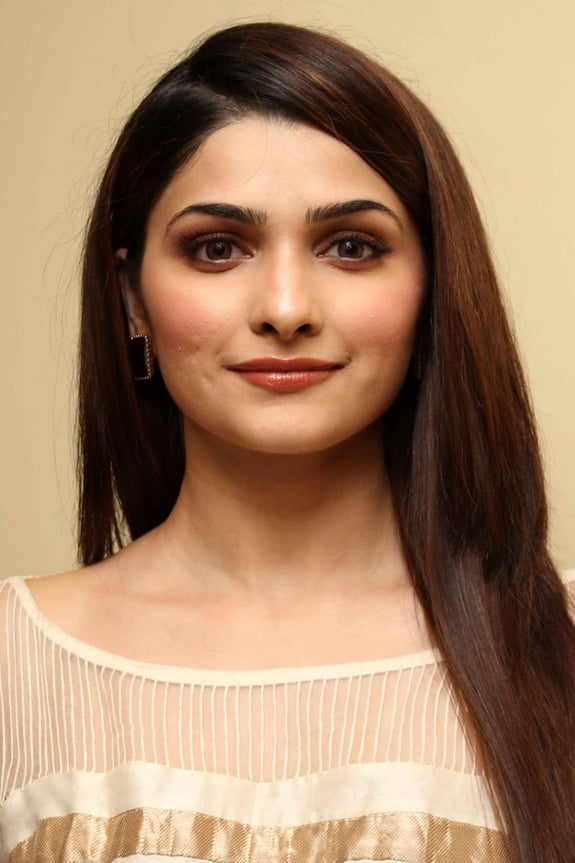 بازیگر Prachi Desai  