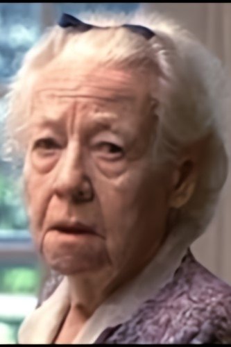 بازیگر Helen Ludlam  