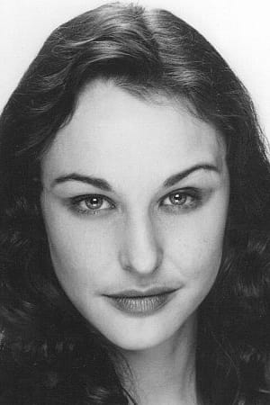 بازیگر Phoebe Dollar  