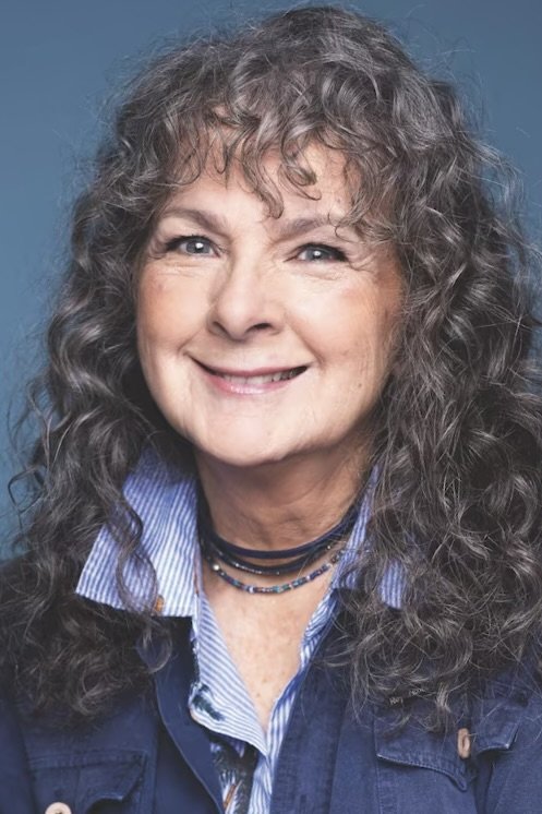 بازیگر Louise Laparé  