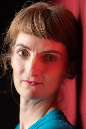 بازیگر Gwen Berrou  