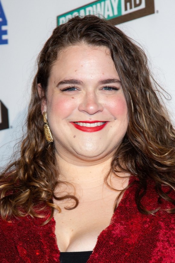 بازیگر Bonnie Milligan  