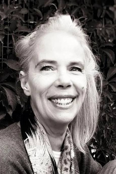 بازیگر Catherine Rix  