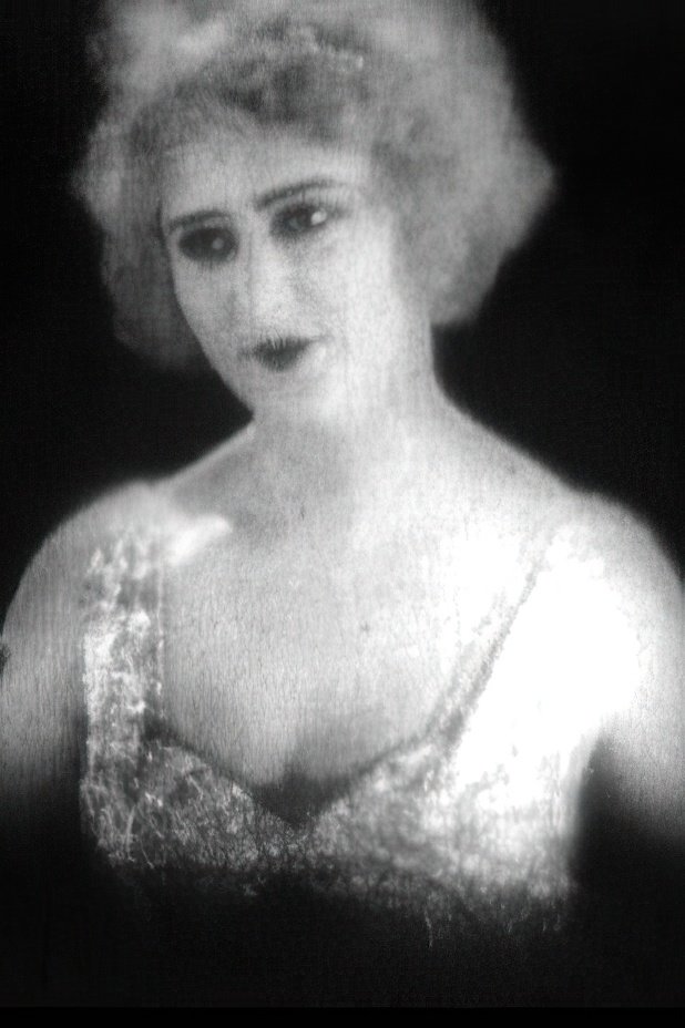 بازیگر Marguerite Madys  