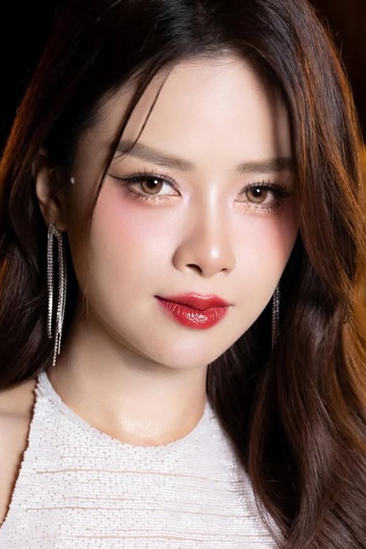 بازیگر Dương Hoàng Yến  