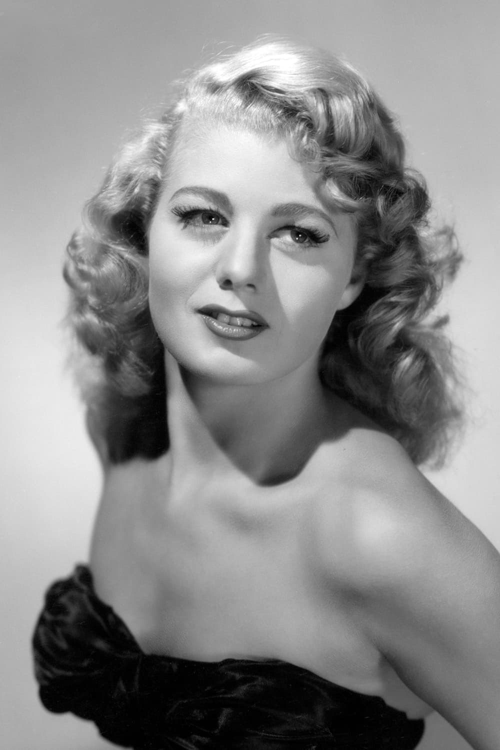 بازیگر Shelley Winters  